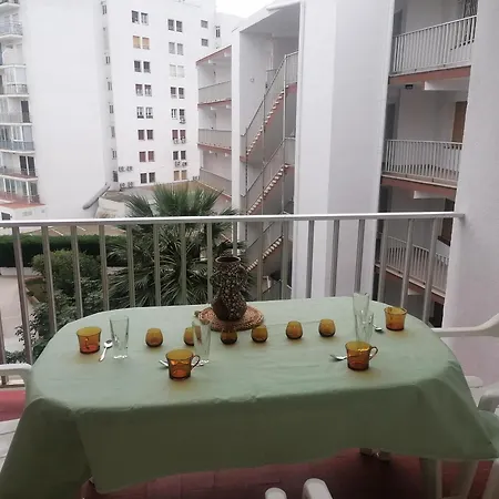 En Roses, 2ª Linea De Playa, Con Terraza, Wifi Y Parking Comunitario - Es-258-31 Roses